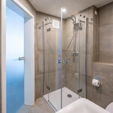 Waterfront Apartmán *