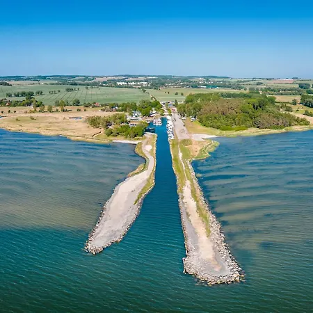 Waterfront Apartmán Sagard